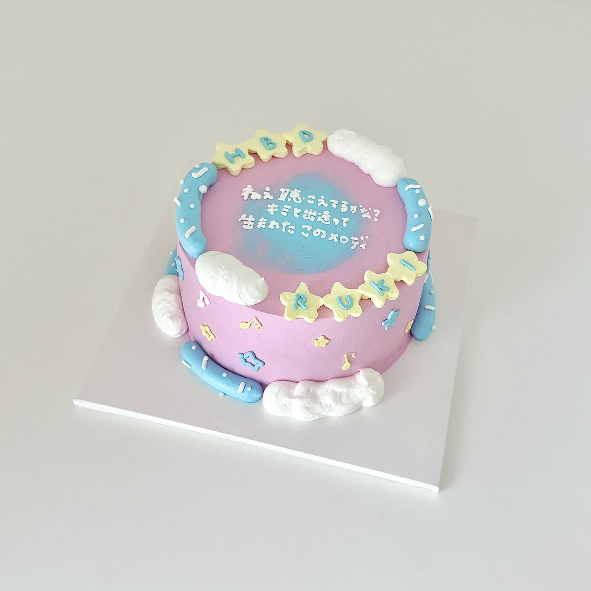 4_8l7's tweet image. 🤍🪽 𝑯𝑨𝑷𝑷𝒀 𝑹𝑼𝑲𝑰 𝑫𝑨𝒀 🪽🤍
╭───── · · ⭐︎ · · ─────╮

       もっと遠くへと羽ばたいて

╰───── · · ⭐︎ · · ─────╯

#HAPPYRUKIDAY
#巡星で28歳の瑠姫と待ち合わせ