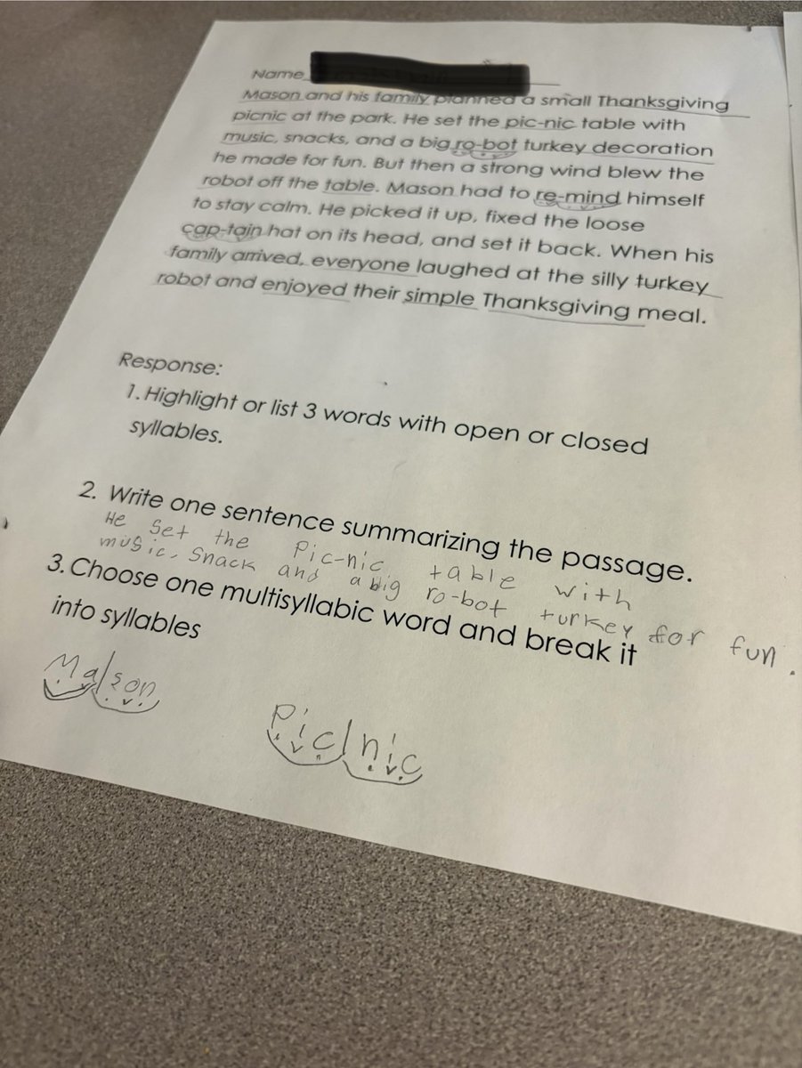 TeacherMrsA3rd's tweet image. Small-group focus: building orthographic mapping through explicit blending, word chains, and open/closed syllables. We blended sounds → built words →applied it in connected text. Every step boosts confidence with multisyllabic words and reader independence #GoGullLake #GLCSryan