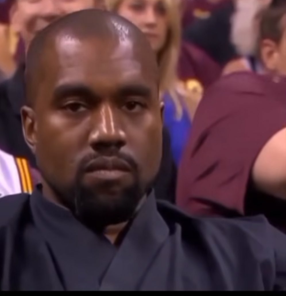 toofan923's tweet image. Print (&quot;hello world&quot;).                                  Algorithm and           
                                                                         Data structures.