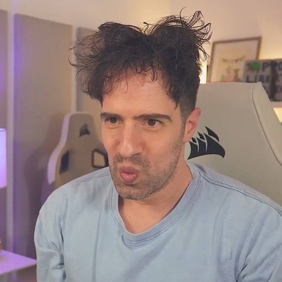 Hay minas funando tipos por que les hacen propuestas para juntarse a comer, pero la culpa de la baja natalidad es de los trolos.