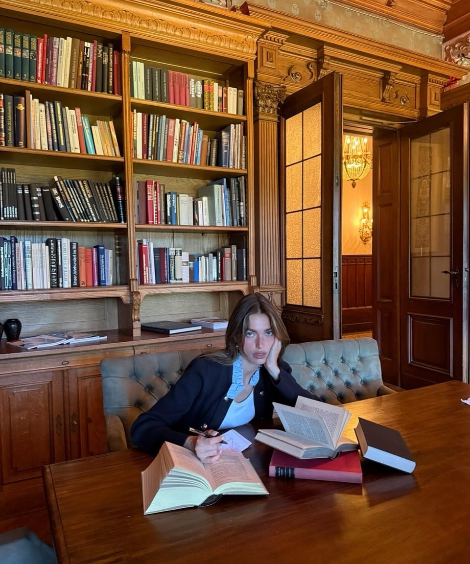 Selma (@mbeerearrings) on Twitter photo 