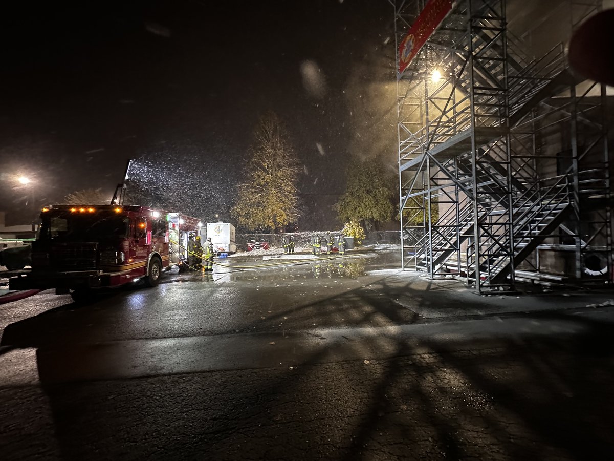 NOTLfiredept's tweet image. Over the past several weeks, firefighters from all five Stations have enhanced their skills at the Niagara Falls Burn Tower, engaging in intensive training focused on search and rescue operations as well as fire suppression tactics under real-world conditions.