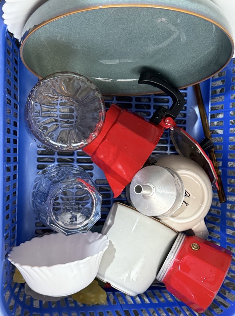 risickah's tweet image. the colour blue is very sacred to me