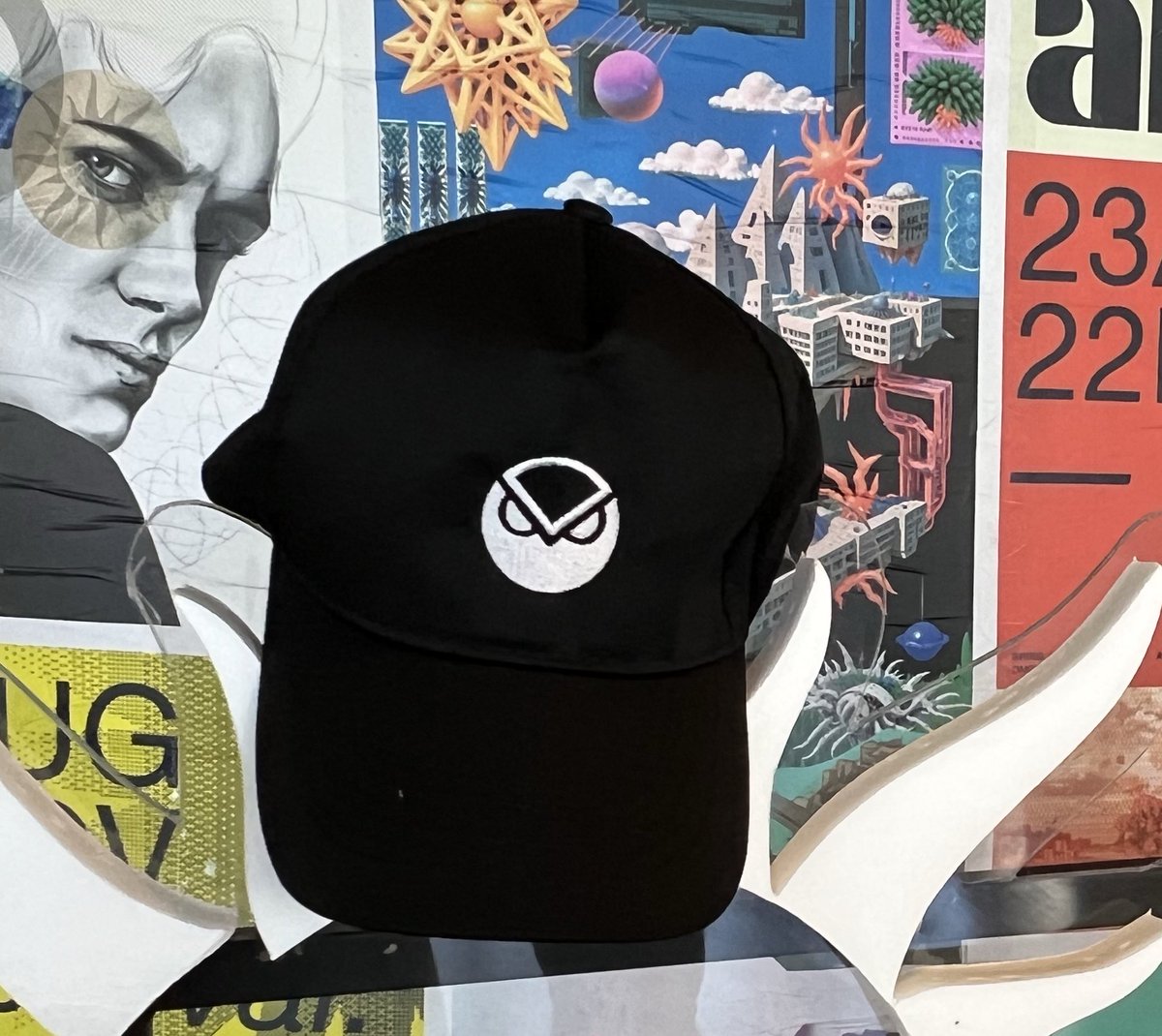 paul_ironforce's tweet image. Si lo ven a Diego o a mí, pidan su gorra Búho🦉 

Precio sugerido: Un abrazo. 

@gnosischain 
Buenos Aires Devconnect