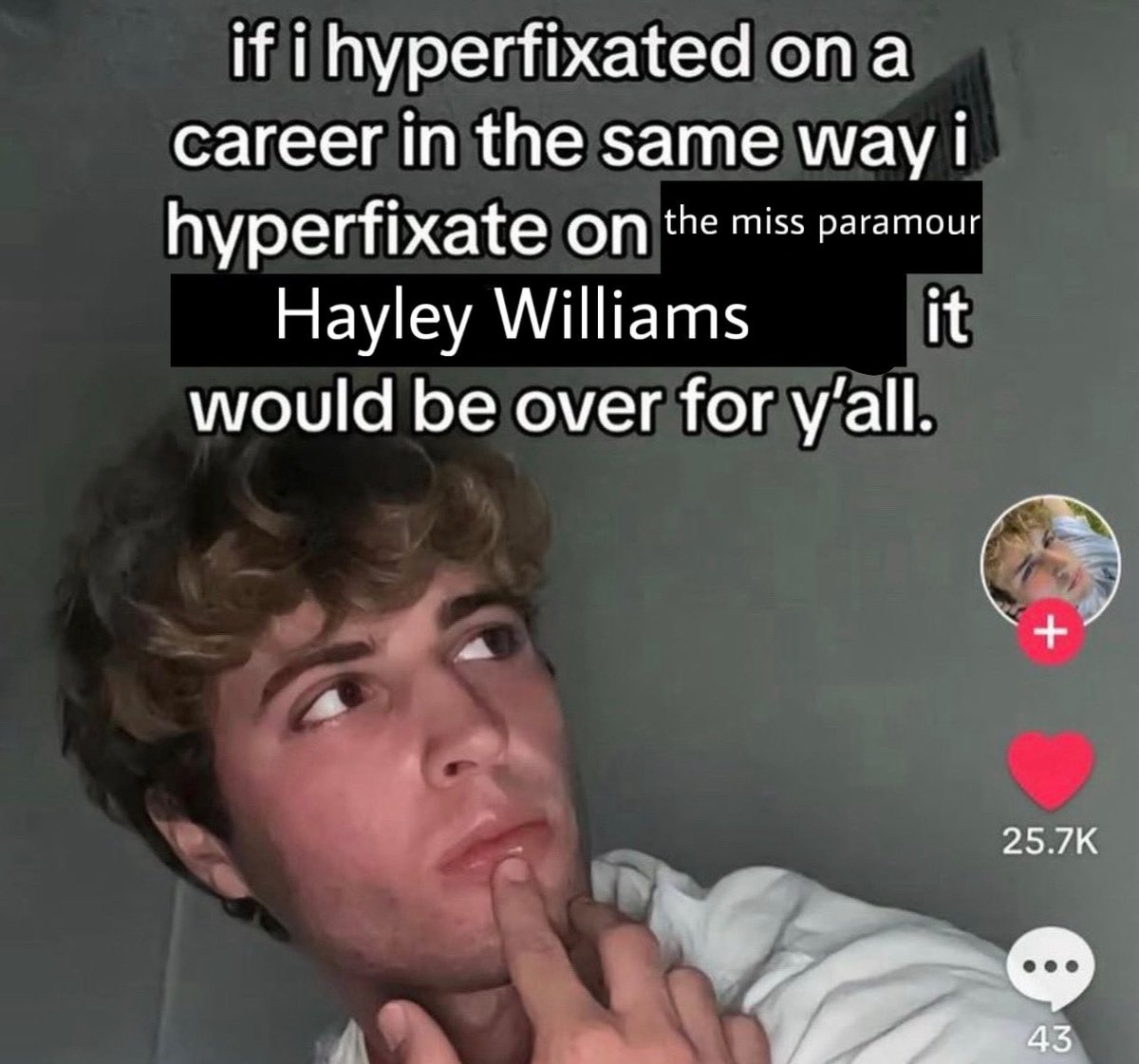 Sarah from Paramore🏳️‍⚧️ (@whereisgerard0) on Twitter photo 