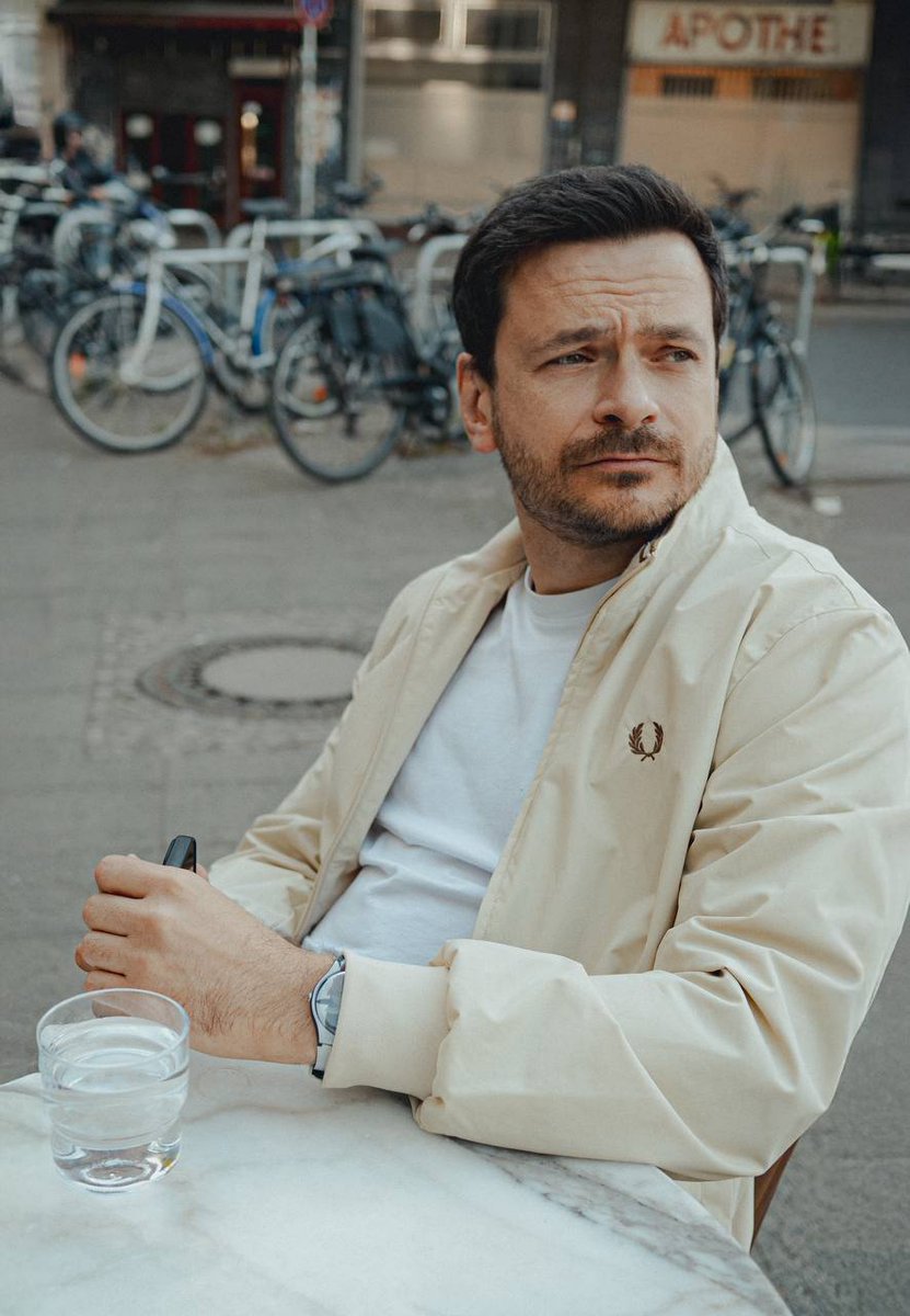 Друзья, важный анонс. В начале декабря я лечу в Канаду.

Планирую встречи с местными политиками и чиновниками. Хочу добиться поддержки нашей инициативы, выдвинутой совместно с Юлей Навальной и Владимиром Кара-Мурзой. Напомню, месяц назад мы попросили премьер-министра Канады дать