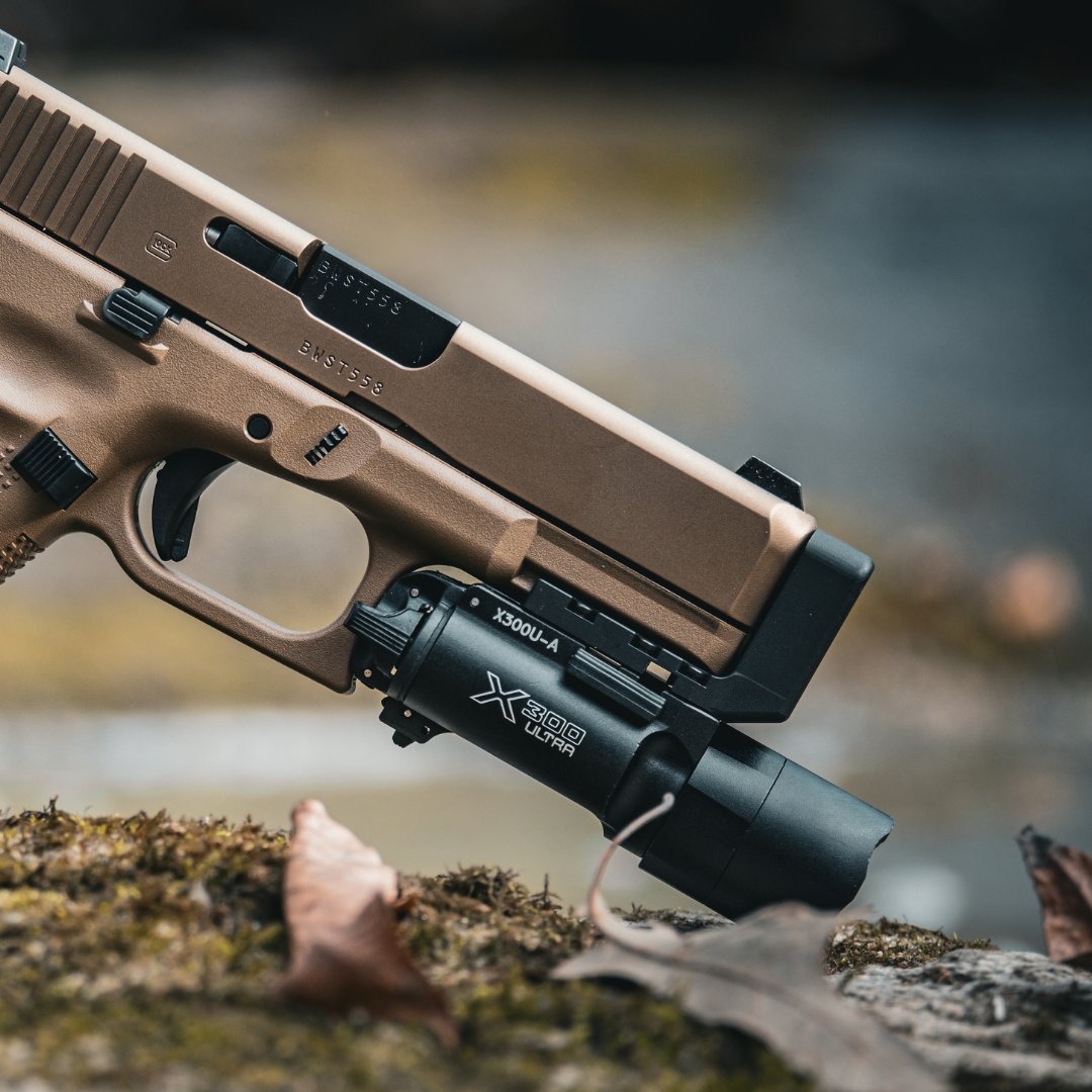 vparmory's tweet image. The details matter.

Every VP Armory comp is precision-machined from solid aluminum and hard anodized for durability.

Sleek fit. No threads. Legal in all 50 states.

Zoom in — we don’t cut corners.

📸: Operator Overalls

#BuiltForPerformance #TacticalEveryday #VPArmory