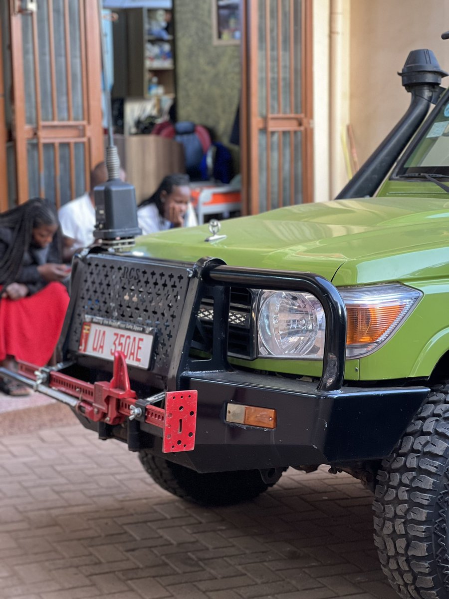 Uganda_Expozed's tweet photo. Car hire specialists https://t.co/A9aWKMge35