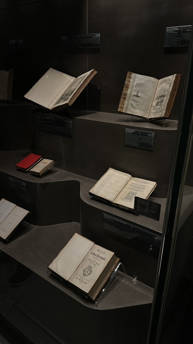 جدًا استمتعت بتجربتي في مكتبة محمد بن راشد 🇦🇪✨
و التي تضم ٩ مكتبات تخصصية و معرضين كله في مبنى واحد📚 
تجربة عالم من الخيال ✨
فعلاً عالم بأكمله 🎭 📚✨🇦🇪
<a href="/mbrlae/">Mohammed Bin Rashid Library</a>