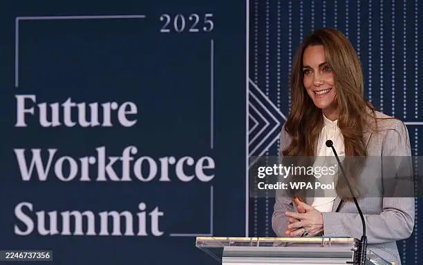 AnnaSoftSoul's tweet image. &quot;I believe in restoring the dignity to the quiet, often invisible work of caring, of loving well, as we look to build a happier, healthier society,&quot;