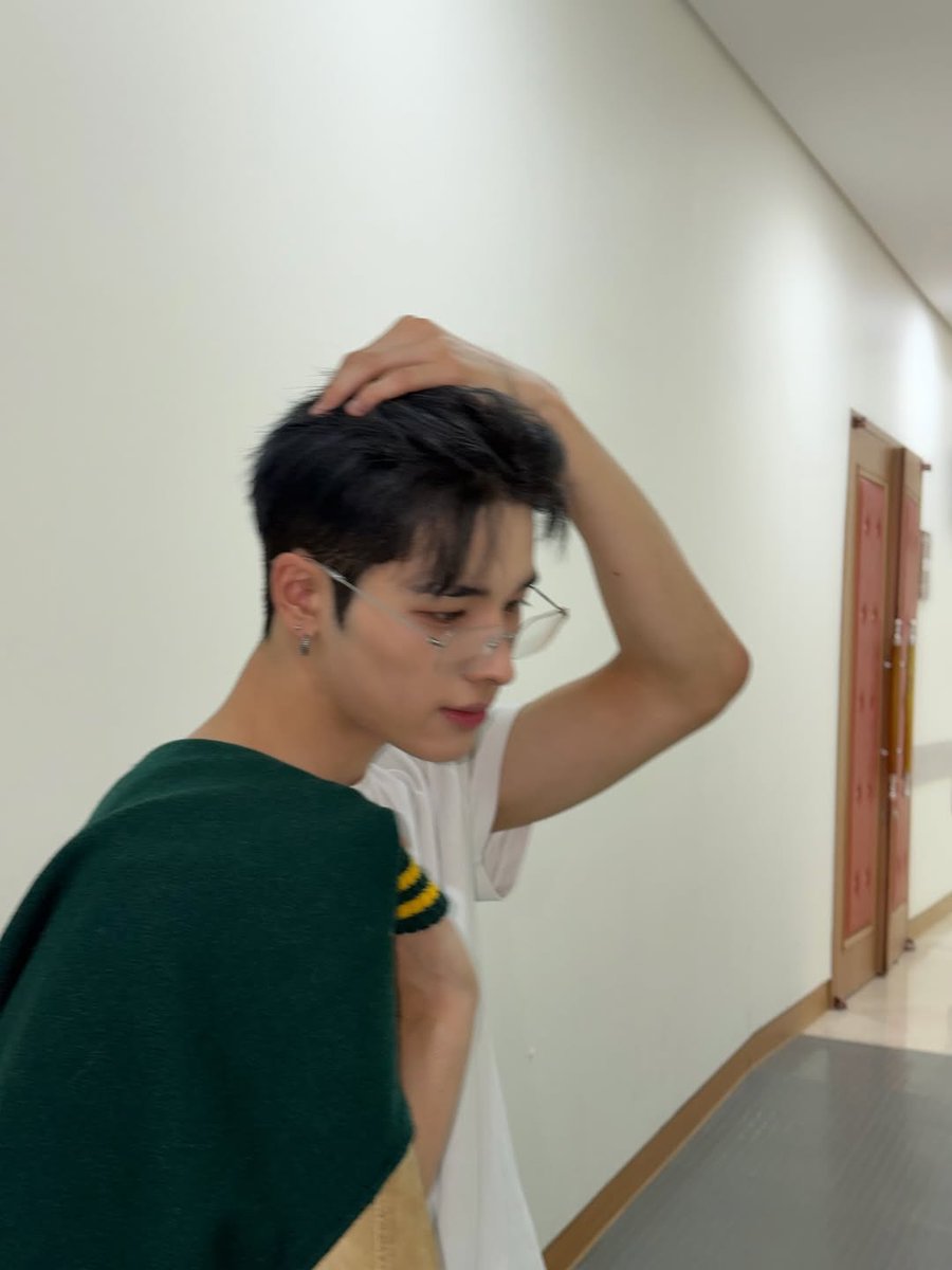 NEXZ_GLOBAL's tweet image. [📸 | 181125] — Haru Instagram Post • real_nexz 1/4

✌️

#HARU #하루 #ハル
#NEXZ #넥스지 #ネクスジ