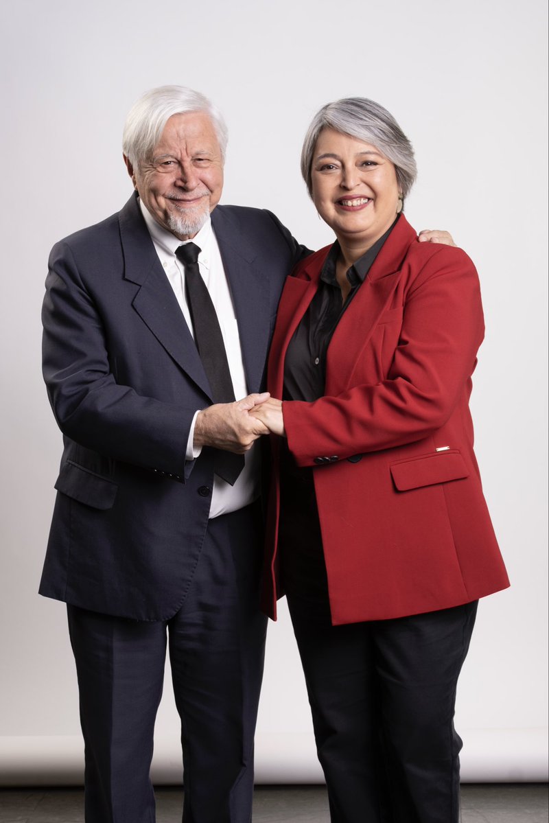 RobertoCeledonF's tweet image. Ahora se viene la votación más importante: una elección decisiva para el futuro de Chile. Este 14 de diciembre, acompañemos a Jeannette Jara y defendamos nuestro país frente a la ideología del odio y el retroceso de los derechos sociales. Nuestro deber es avanzar juntos por un…