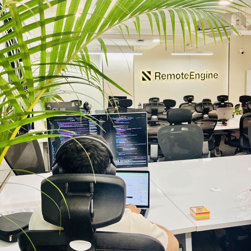 anandhost's tweet photo. I’ve seen startups scale faster than their compliance, and it’s never pretty.

When you hire globally without a proper structure, the risks don’t show up on day one. https://t.co/RNp84qVdQm