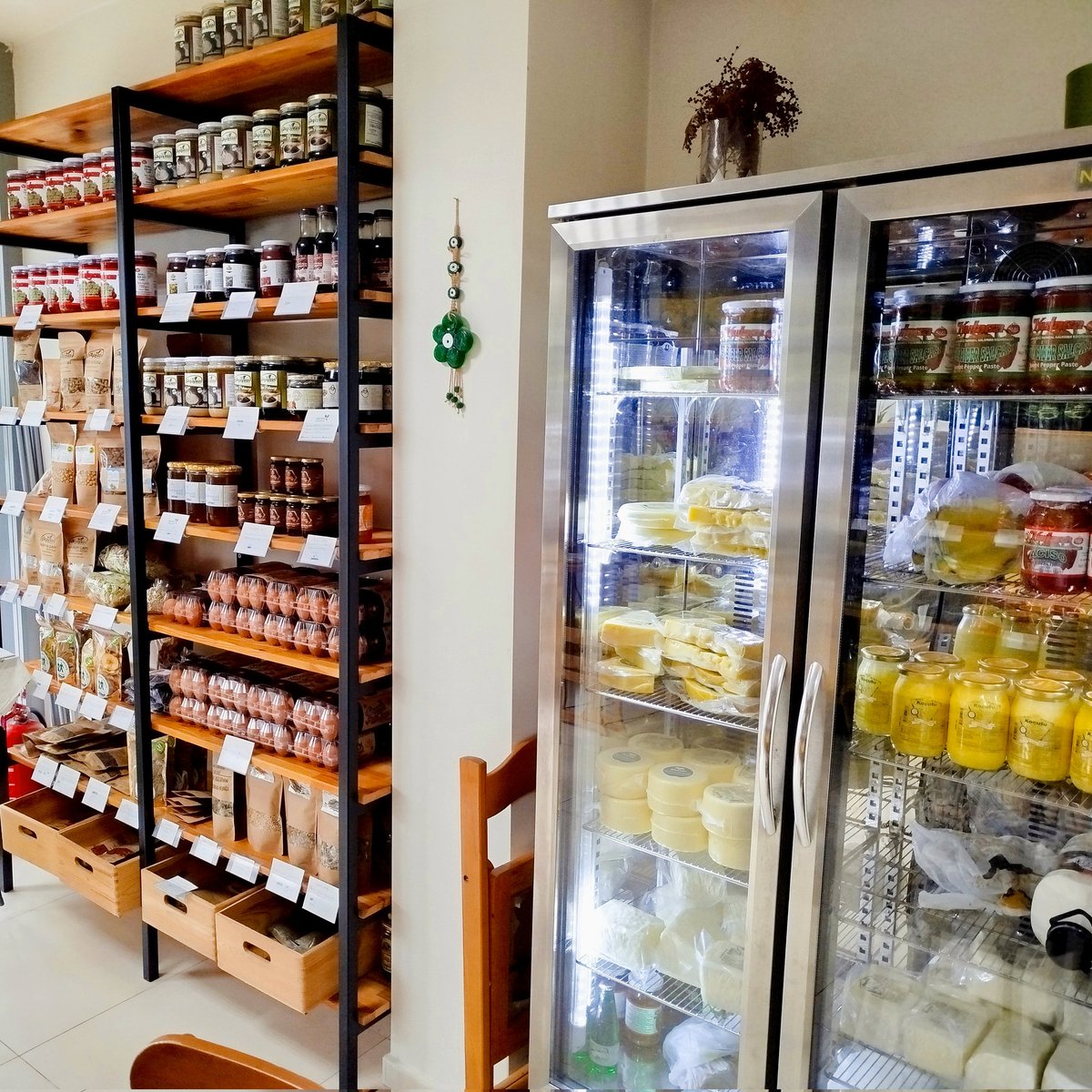 GoztepeKoop's tweet image. Bilge köylülerce geleneksel yöntemlerle üretilmiş, aracısız gıdaya erişmek isterseniz bir Kooperatif uzağınızdayız 💚💙 

#göztepekoop #kooperatifçilik #kooperatif #gıdahakkı #gıdaegemenliği #dayanışma #yaşamıbirlikteörgütlüyoruz