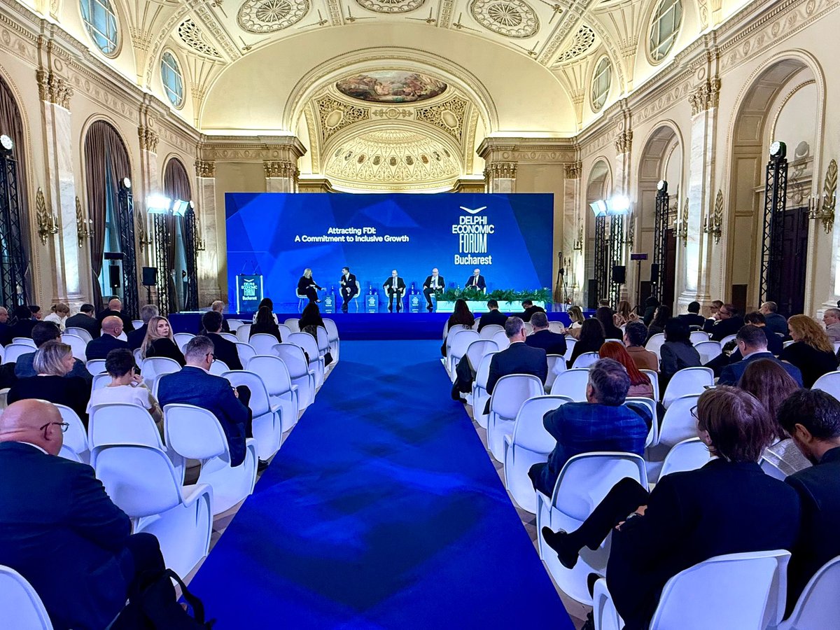 AlexPetrescu75's tweet image. At the Delphi Economic Forum, discussing Romania’s investment climate and the importance of predictable, well-regulated financial markets. Stability, trust, and strong institutions are the foundation for attracting long-term capital.

#ASF #DelphiEconomicForum #Romania