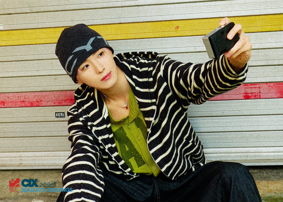 zipwhit's tweet photo. 차무혁씨..? https://t.co/iaHpyZKppa