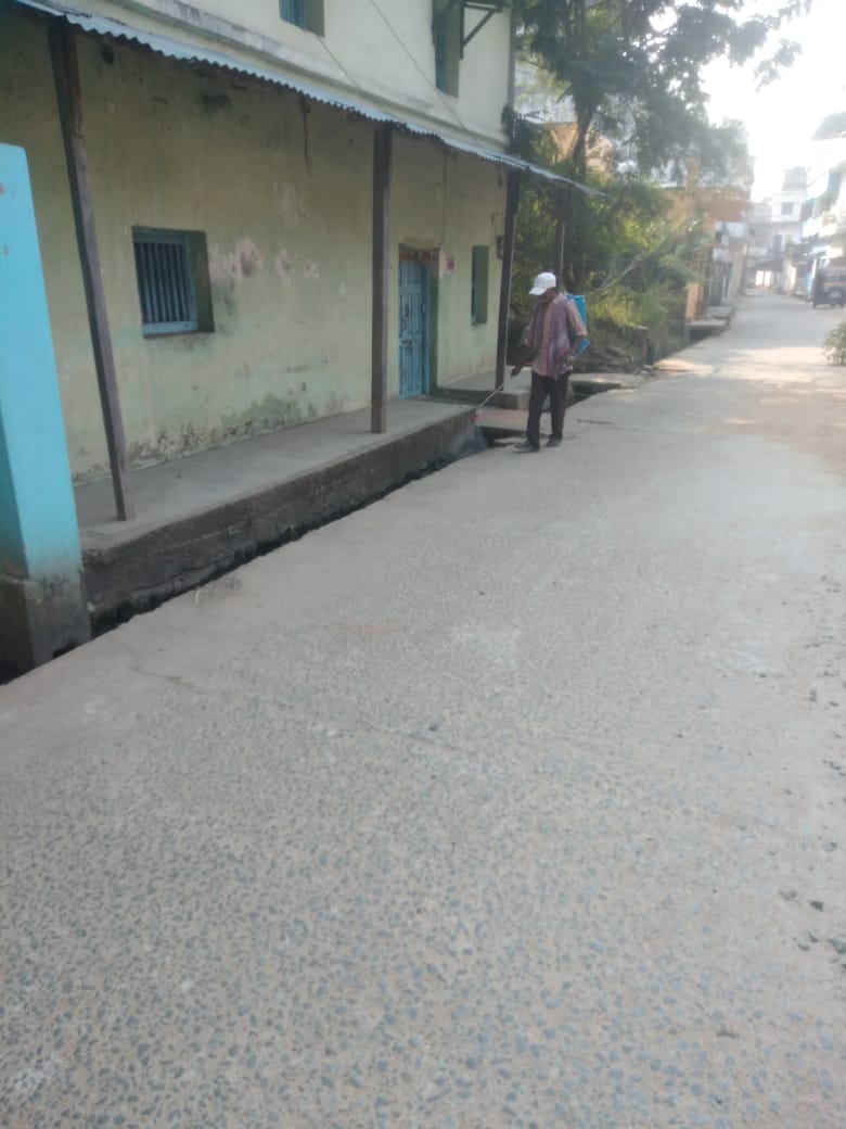 SMC_Sambalpur's tweet image. Anti-mosquito oil spraying conducted in Modipada to reduce mosquito breeding and protect residents from dengue, malaria, and other vector-borne diseases.
#VectorControl