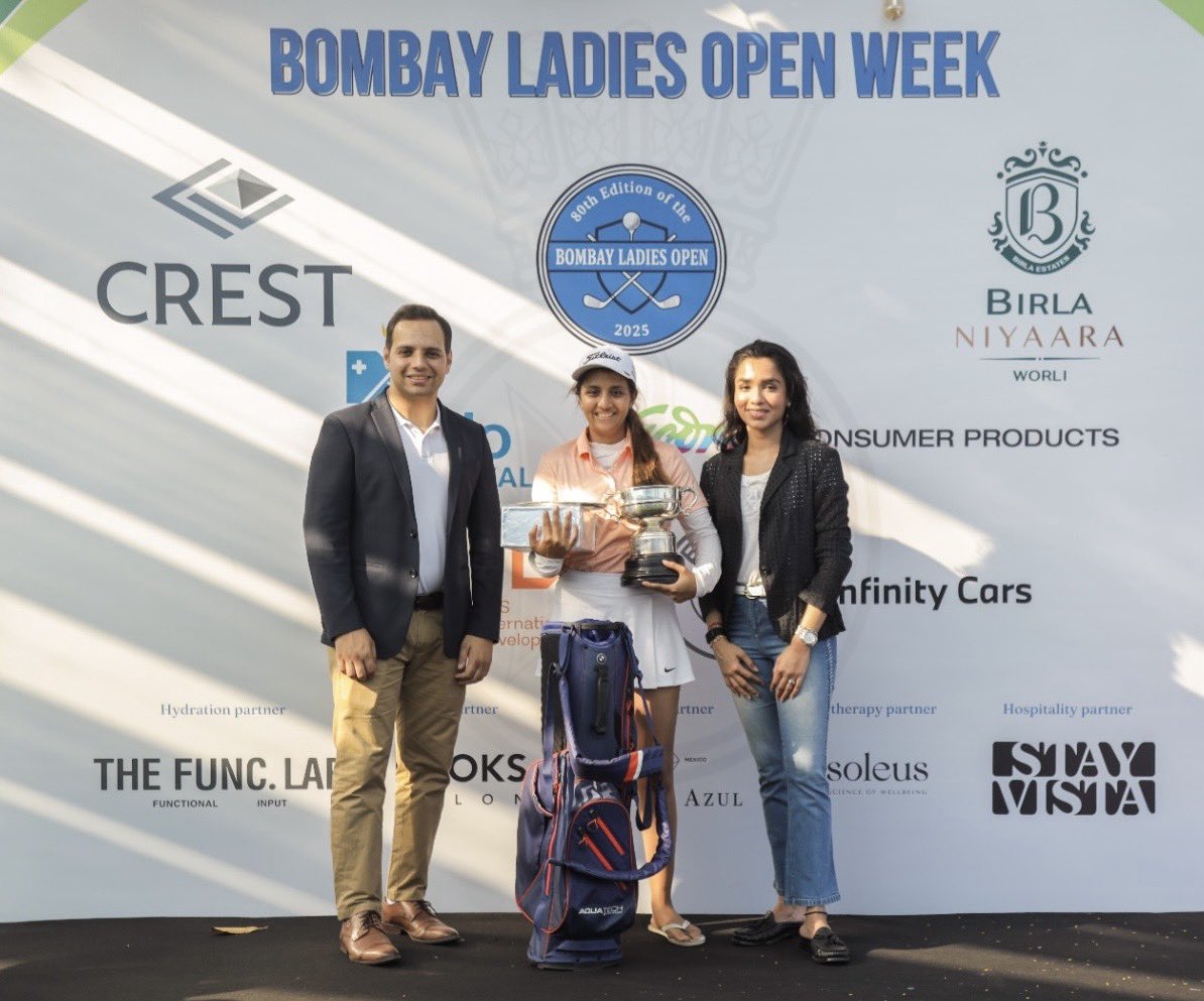 Crest_Ventures's tweet photo. Our VP of Marketing, Nishka Choraria, had the honour of celebrating remarkable talent at the 80th Bombay Ladies Open, where 80+ women golfers competed with skill and passion.

At Crest, we’re proud to support platforms that empower women to shine, excel, and inspire others ✨ https://t.co/cWxOuWbiEN