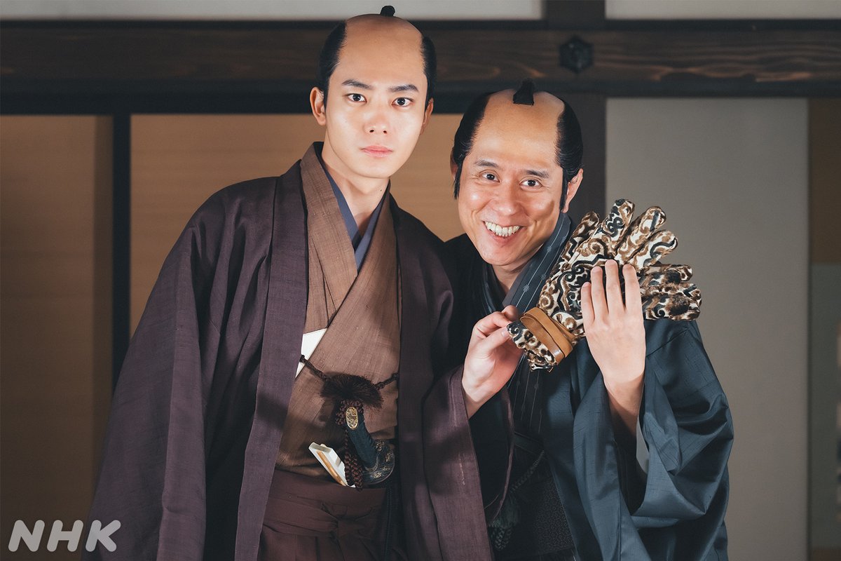 berabou_nhk's tweet image. 蔦重を慌てて帰した三浦を訪ねてきたのは、まさかの定信さまでした！

ドラマを見返す👇
web.nhk/tv/an/berabou/…

#大河べらぼう
#井上祐貴 #原田泰造