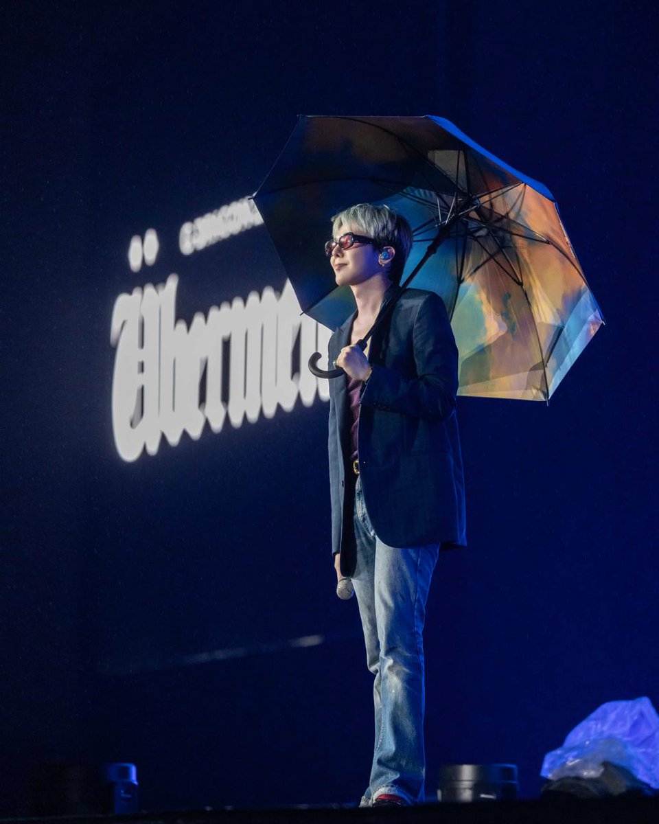 FANPLUS1DOTCOM's tweet image. G-DRAGON 2025 WORLD TOUR [Übermensch] IN HANOI

#GDRAGON #GD #Übermensch #위버맨쉬 #GDRAGON2025 #GDWORLDTOUR2025 #GDWORLDTOURÜbermensch