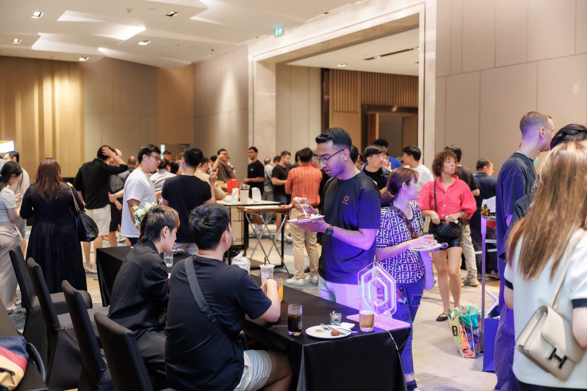 ⬡ Louis Nguyen ⬡ tweet media