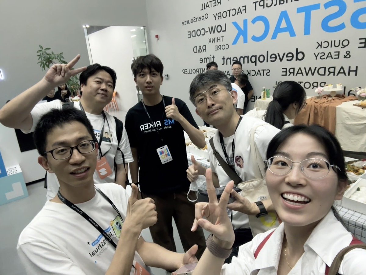 CoCubeRobot's tweet image. So happy to meet so many old and new friends at M5Stack.
#M5Stack