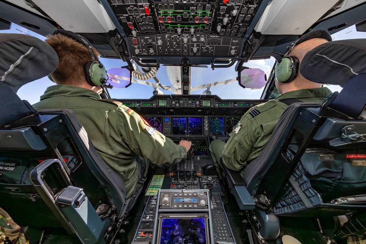 DefMattersEU's tweet image. Stunning images produced this year by Royal Air Force photographers. Well done chaps!
#DefenceMatters #RAF