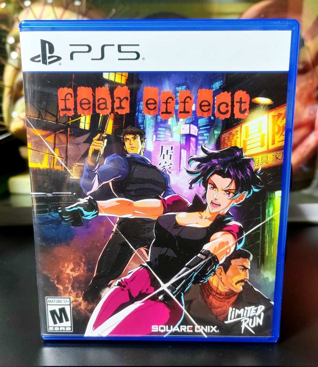 Pixel_2_Pixel's tweet image. A fin llegó el Fear Effect de Limited Run Games. Incluye un manual no muy inspirado, pero algo es algo.
