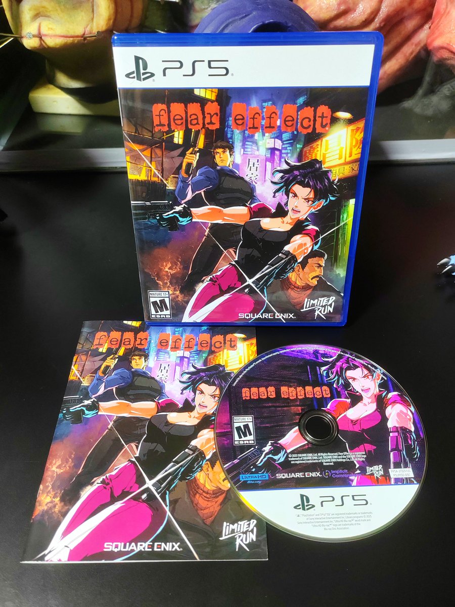 Pixel_2_Pixel's tweet image. A fin llegó el Fear Effect de Limited Run Games. Incluye un manual no muy inspirado, pero algo es algo.