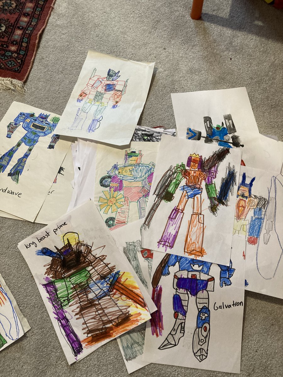 Been drawing lots of #Transformers with my son lately. Hoping to get in touch with <a href="/Ben_Abernathy/">Ben Abernathy</a> if anyone can put me in touch ;) #comics #illustration