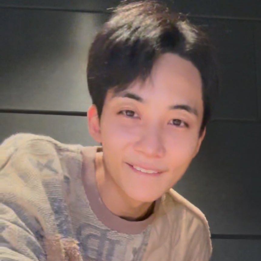 lovrehani's tweet image. WE MISSED YOU, YOON JEONGHAN 😭🤍