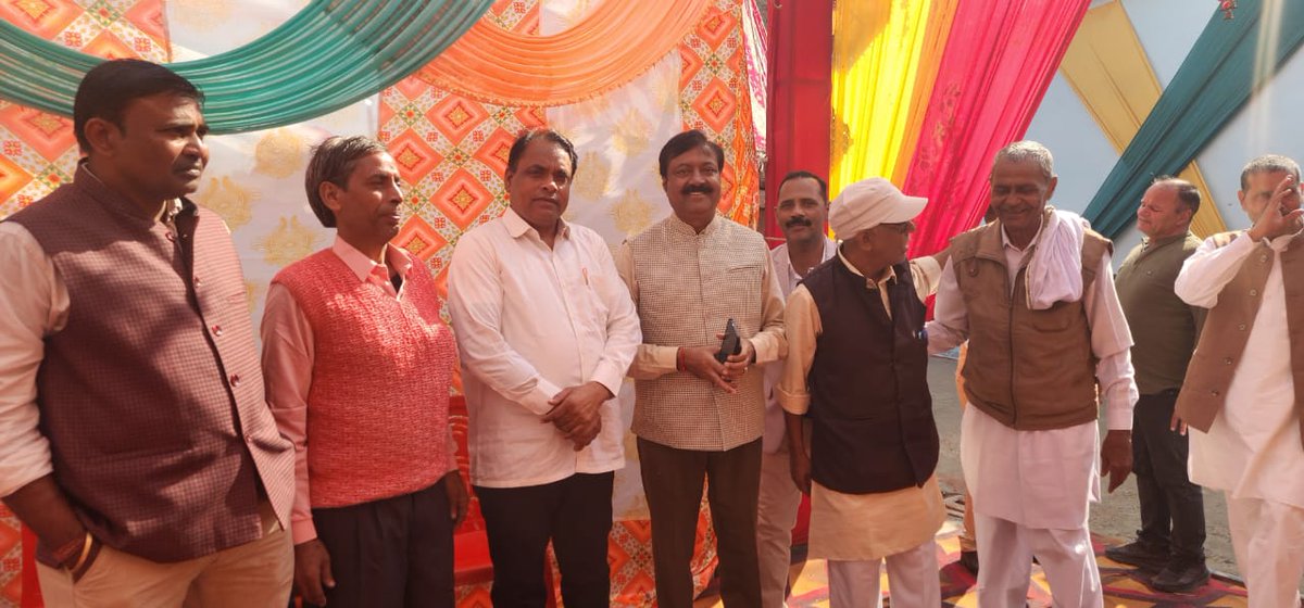 MlcSuresh's tweet image. शामली थाना भवन के गाँव मुंडेट कला में आदरणीय डॉ. बाबूराम कश्यप जी की सुपुत्री के शुभ विवाह समारोह में शामिल होकर अत्यंत हर्ष हुआ।
#sureshkashyap