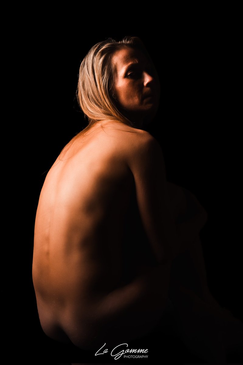 La_Gomme's tweet photo. 🧸 Mlle C.
#Photography #PhotoOfTheDay #ArtPhotography #CreativeShot #PhotoArt #nude #nudeart #VisualArt
#photography #photo https://t.co/ZKwu4ZWyff
