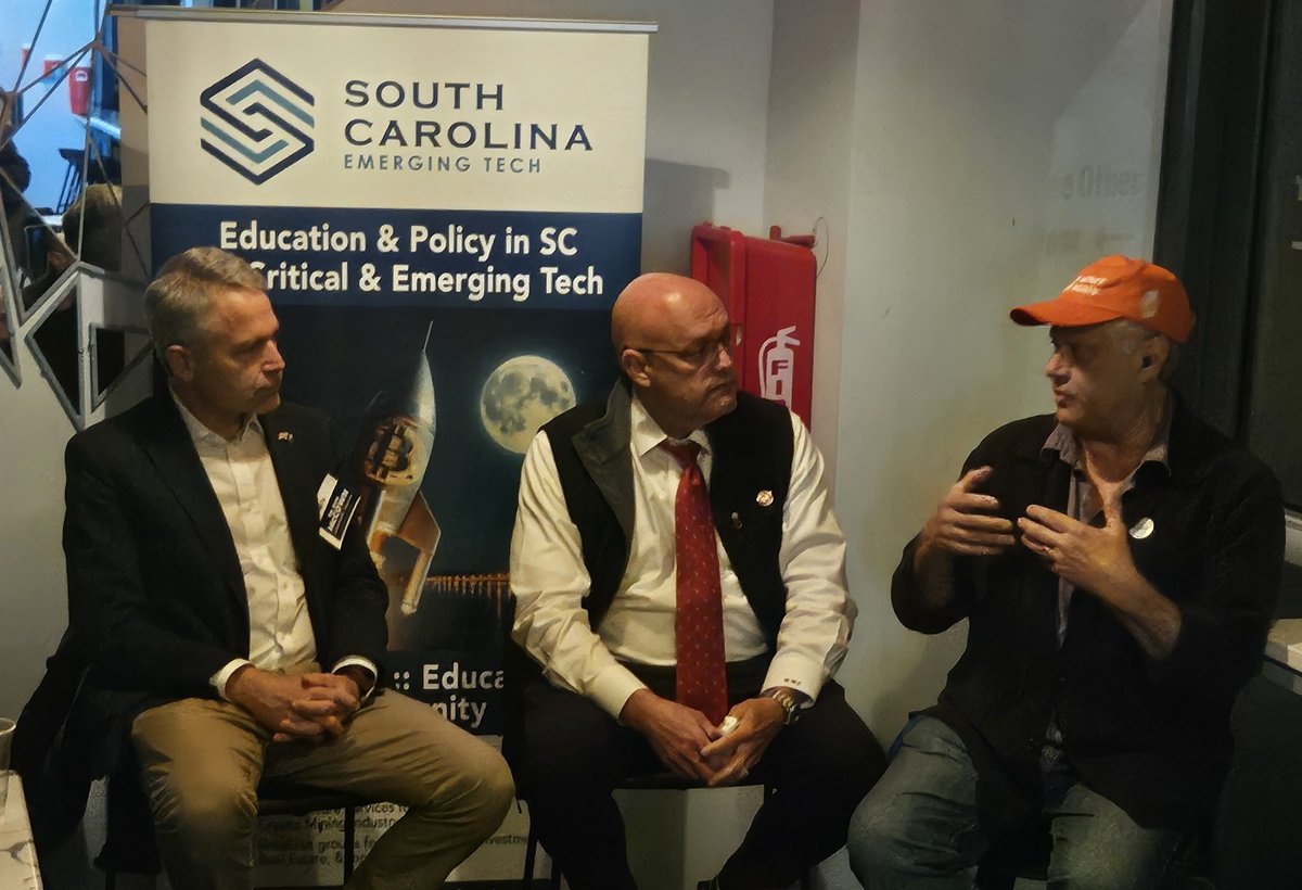 At Crypto Monday meet n greet in Charleston with SC 1st Congressional district candidates Rep Mark Smith <a href="/VoteMarkSmith/">Mark Smith</a> and Dr McCown 
<a href="/libertyntech/">South Carolina Emerging Tech Assoc. Inc. ⚡️⚡️</a>