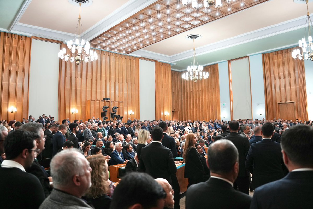 📍TBMM’de Cumhuriyet Halk Partimizin haftalık grup toplantısındayız.

📌Genel Başkanımız Özgür Özel’i dinlerken ülkemizin geleceğine dair umut ve kararlılığımız bir kez daha güçleniyor.

📌Halkın sesi, adalet talebi ve eşitlik mücadelesi burada yükseliyor.
Biz de Çorlu’dan,