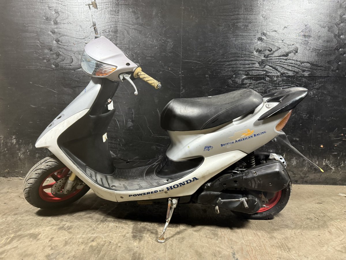 07111433H ホンダ ZX シルバー 5000台限定車！ 赤ホイール！ 本物ZX