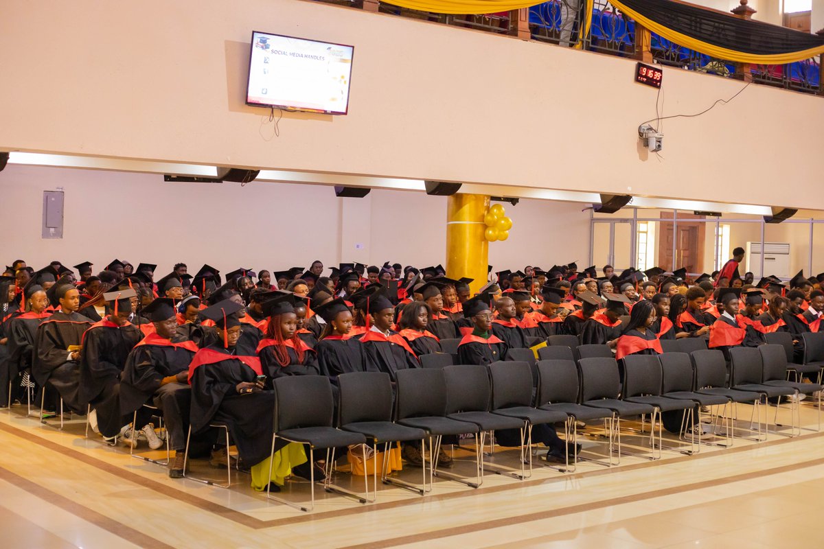 eMobilis's tweet image. A heartfelt thank you to our amazing speakers and graduates for making the eMobilis graduation ceremony truly memorable. 
Your excellence and inspiring stories lit up the day. We celebrate your achievements and the bright future ahead.

#eMobilisgrad2025 #codewithAI #14on14th
