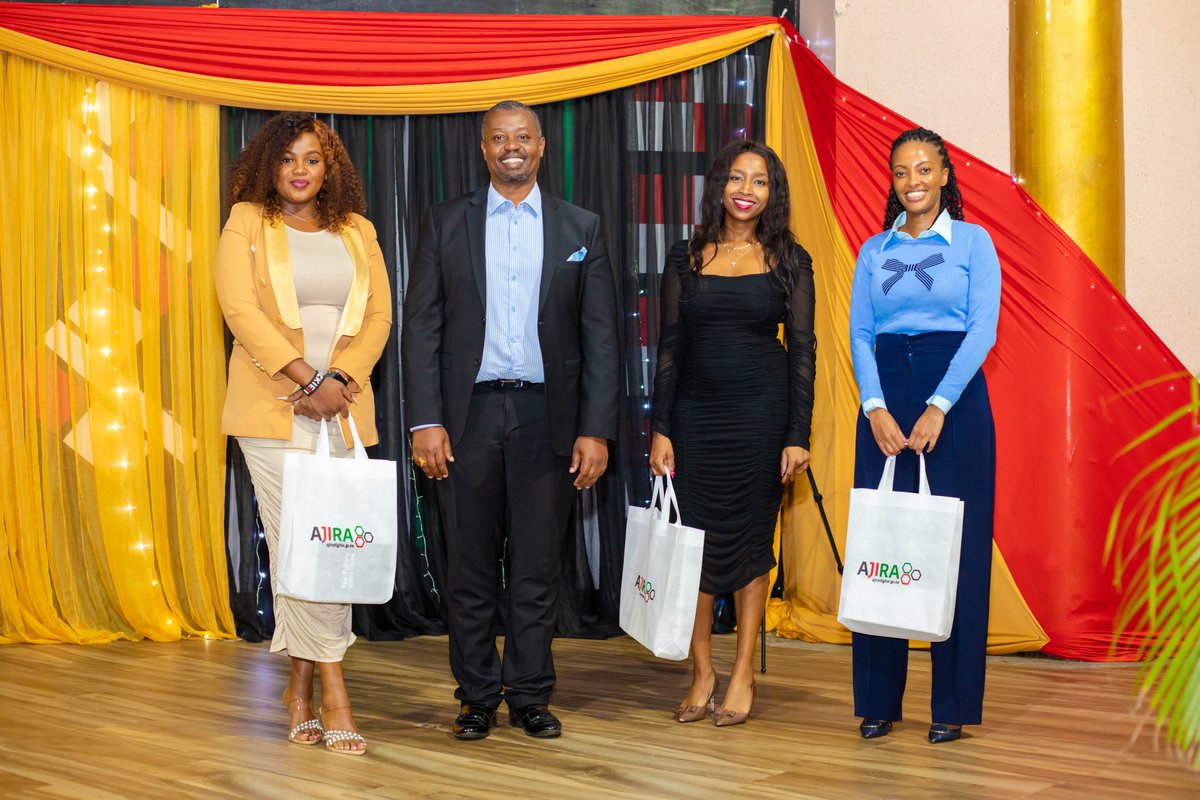 eMobilis's tweet image. A heartfelt thank you to our amazing speakers and graduates for making the eMobilis graduation ceremony truly memorable. 
Your excellence and inspiring stories lit up the day. We celebrate your achievements and the bright future ahead.

#eMobilisgrad2025 #codewithAI #14on14th