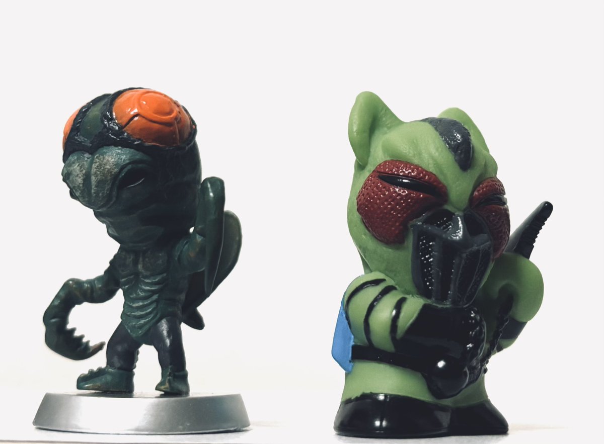 カマキリ男(仮面ライダー)とグリーンマンティス(キカイダー)。 どちら