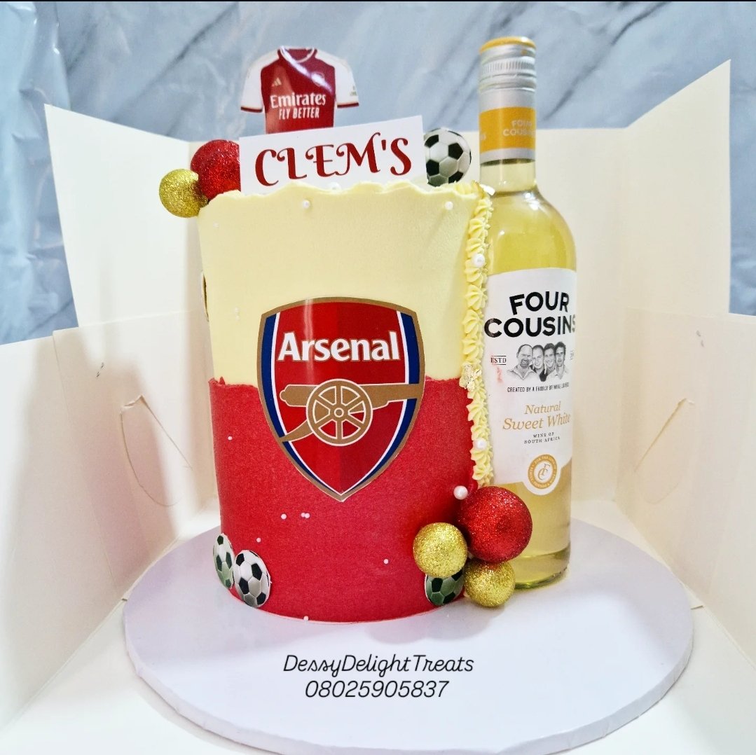 dessydelight's tweet photo. Buttercream cakes are no exception
Whatever the design, we make it to perfection.

Send a message to https://t.co/9YDJ2h22AN for your orders.
Thank you https://t.co/VeYRJDiH0f