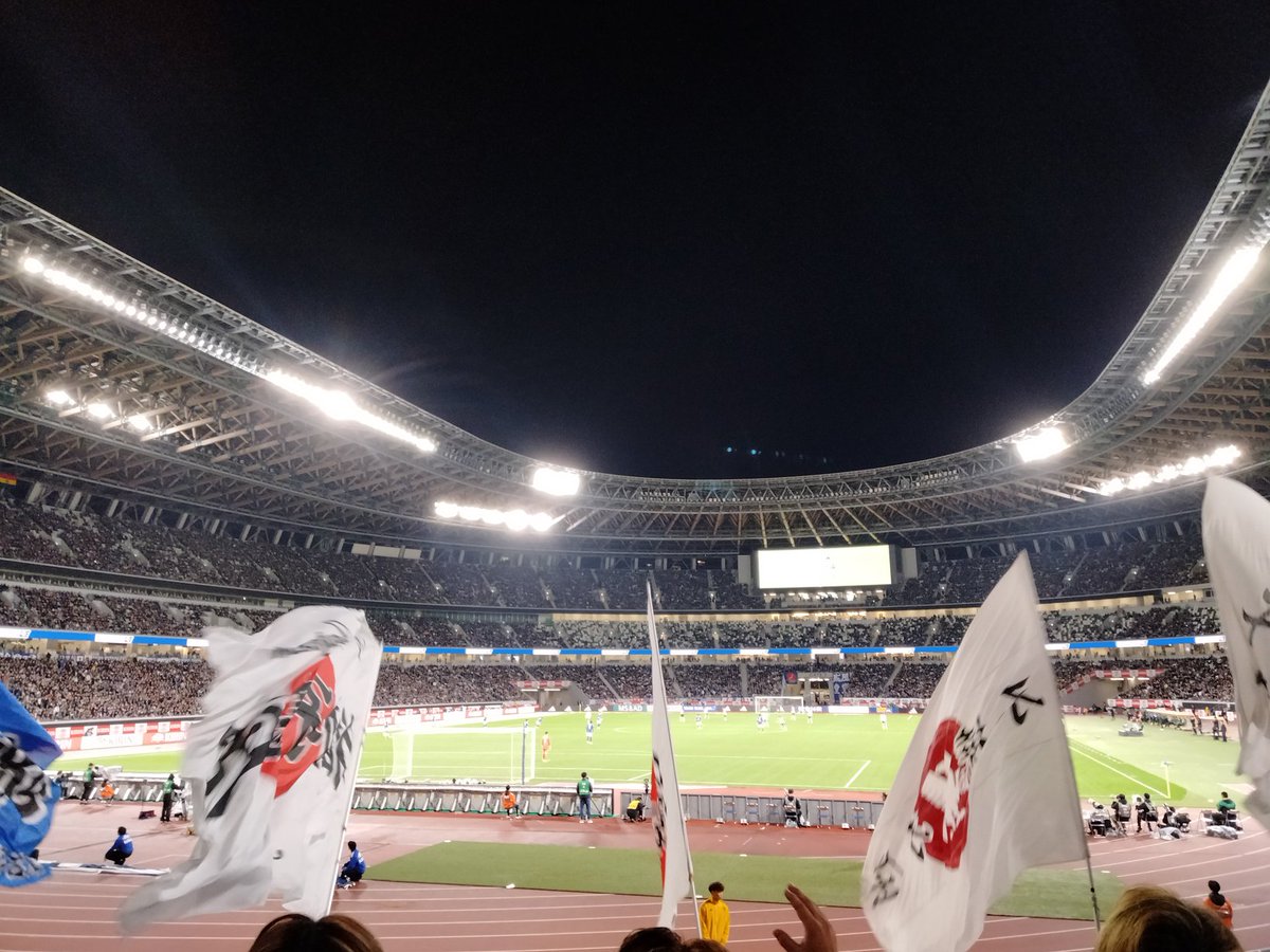 pen_ginman's tweet photo. ボリビア戦！国立！⚽️💨
 #SAMURAIBLUE 
#サッカー日本代表 https://t.co/bY2P73Wdid