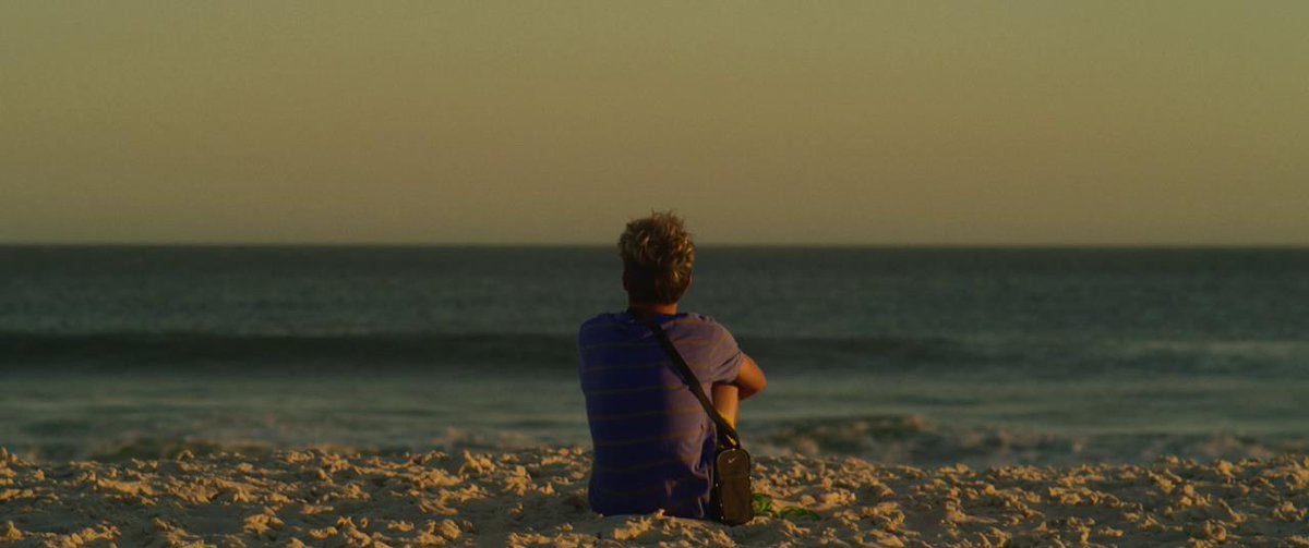 NuitduCourt's tweet image. Quel programme te tente le plus dans le deuxième créneau ? 😻

22h30 - UNDERGROUND 
22h45 - COMME UNE FILLE
22h45 - CARTE BLANCHE À LAUSANNE MÉDITERRANÉES 
23h00 - DRAMATIC RELATIONSHEEP 
23h00 - LES PIEDS DANS L'EAU ET LA TÊTE EN FEU