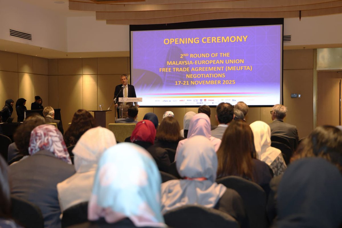 Grateful to <a href="/MITIMalaysia/">MITI Malaysia</a>
SG Dato’ Hairil, Chief Negotiators Hiddo Houben &amp; Puan Mastura, to both 🇪🇺 &amp; 🇲🇾 negotiating teams for their hard work, expertise &amp; commitment. Their dedication is essential to advancing an agreement that delivers real benefits for our people &amp; economies.