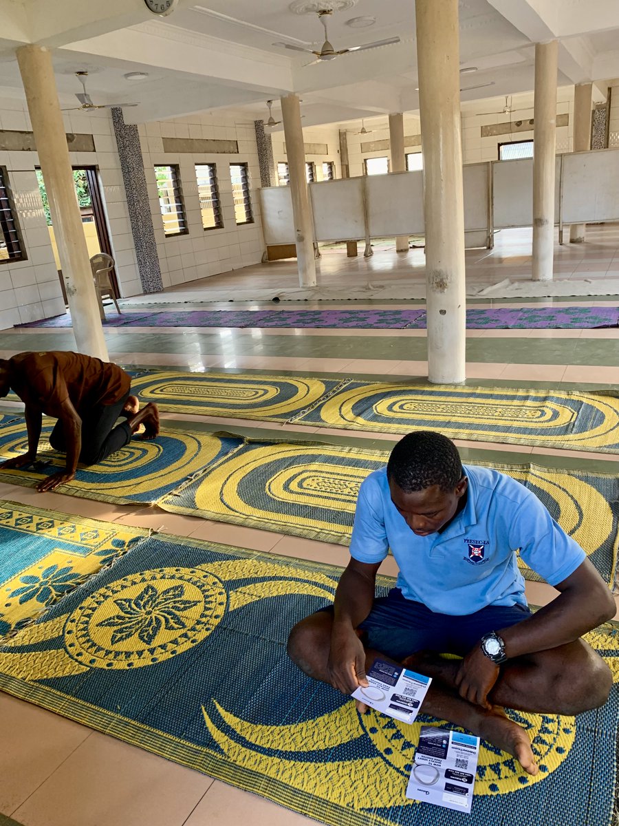 dubawaGH's tweet image. As part of #WeekForTruth2025, Ramat Bashiru spent time with the community at La Mother Mosque, sharing insights on identifying credible information in an age of fast-spreading misinformation.
#WeekForTruth #FactCheck