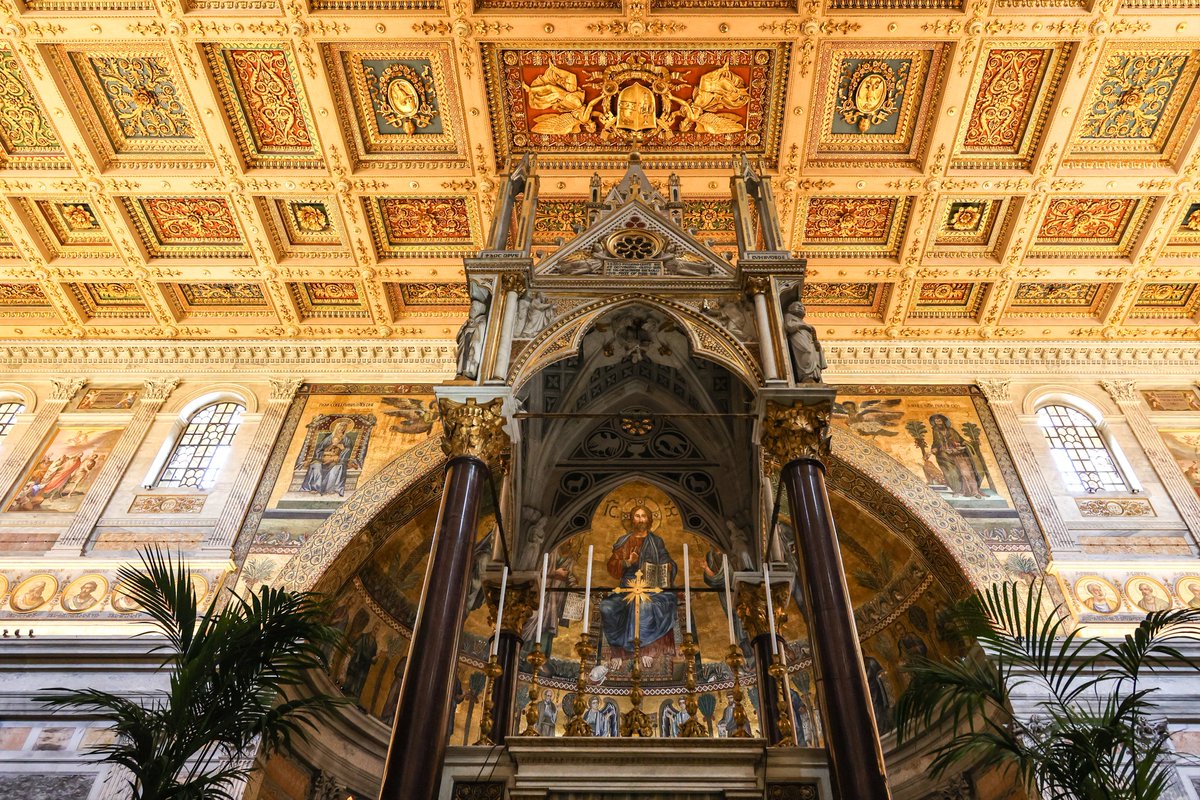 LawrenceOP's tweet image. Today, the 18th of November, is the commemoration of the Dedication of the Basilicas of St Peter and of St Paul in Rome: &quot;Defend your Church, O Lord, by the protection of the holy Apostles, that, as she received from them the beginnings of her knowledge of things divine, so…