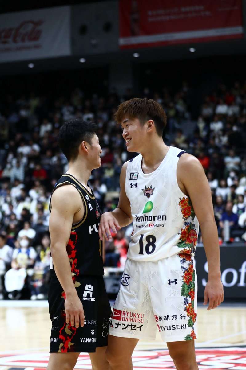 kiichichian's tweet image. ケンカか思たらわろてた🤭

 #青木保憲 選手
 #脇真大 選手
 #エヴェッサカメラ部