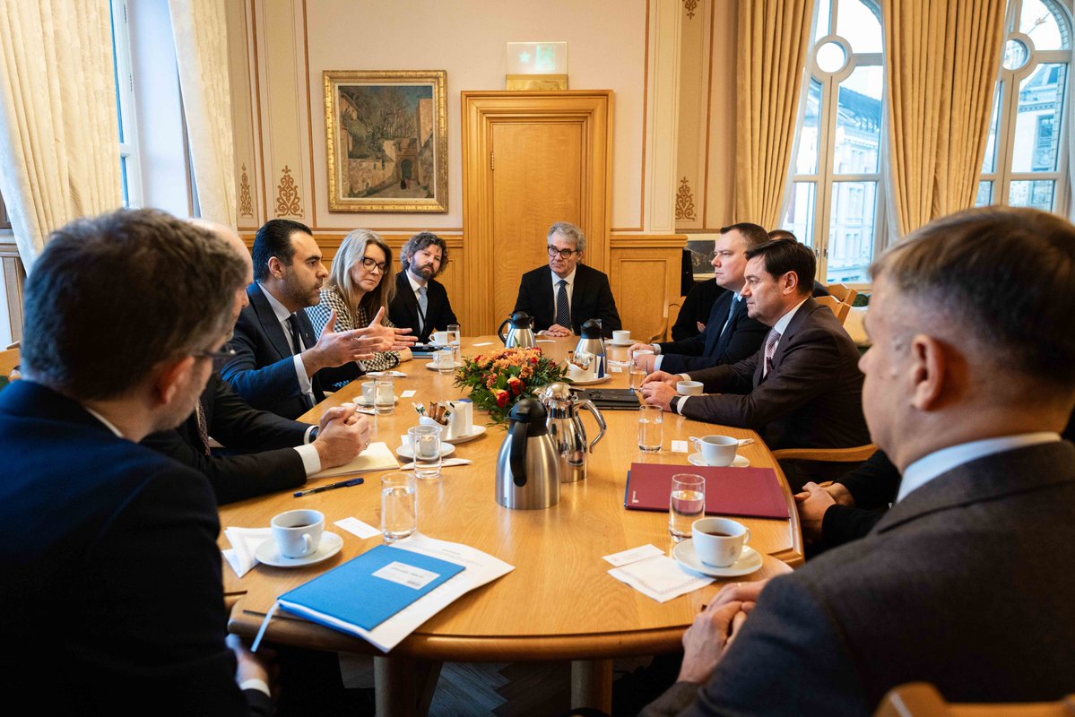 Stortinget's tweet image. – I dag har jeg tatt imot den administrative ledelsen i det ukrainske parlamentet. I vår urolige verden er arbeidet med beredskap særlig viktig. Besøket viser betydningen av samarbeidsavtalen med det ukrainske parlamentet, som vi inngikk i 2023, sier stortingspresident @MasudGh.