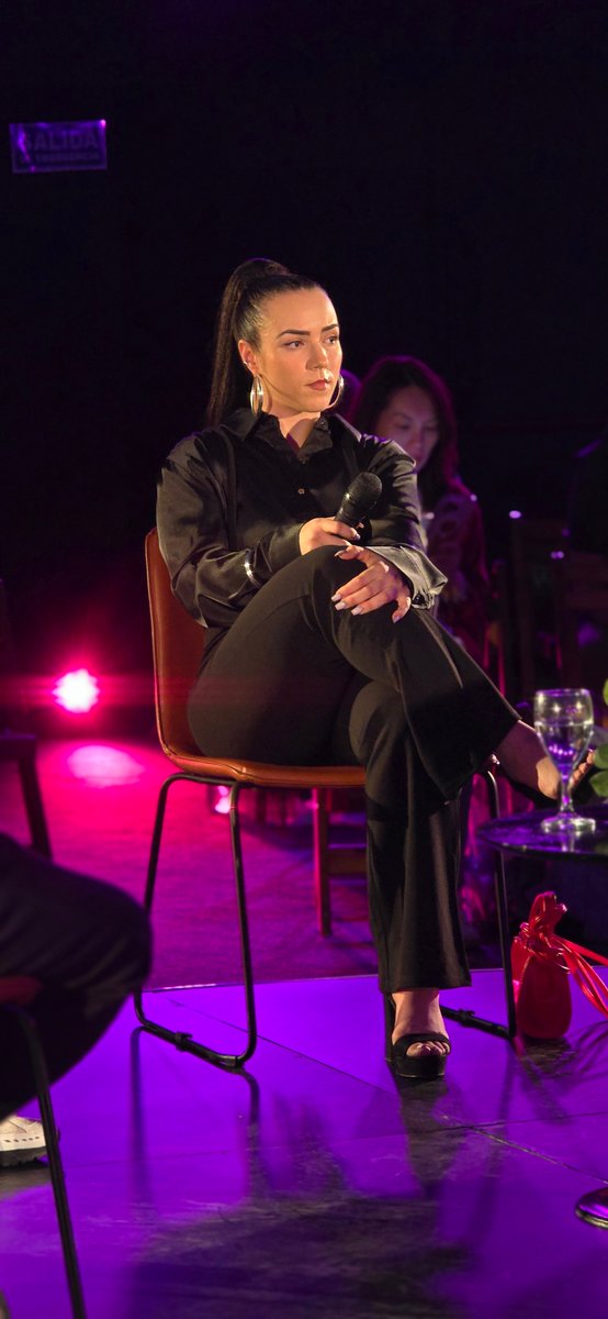 DINBuild tweet media