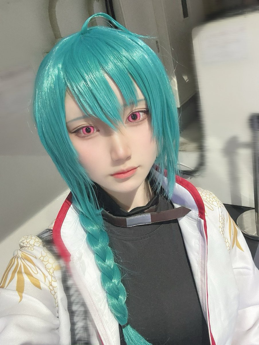 cos.🐼

なんとも言えない表情してる^_^;