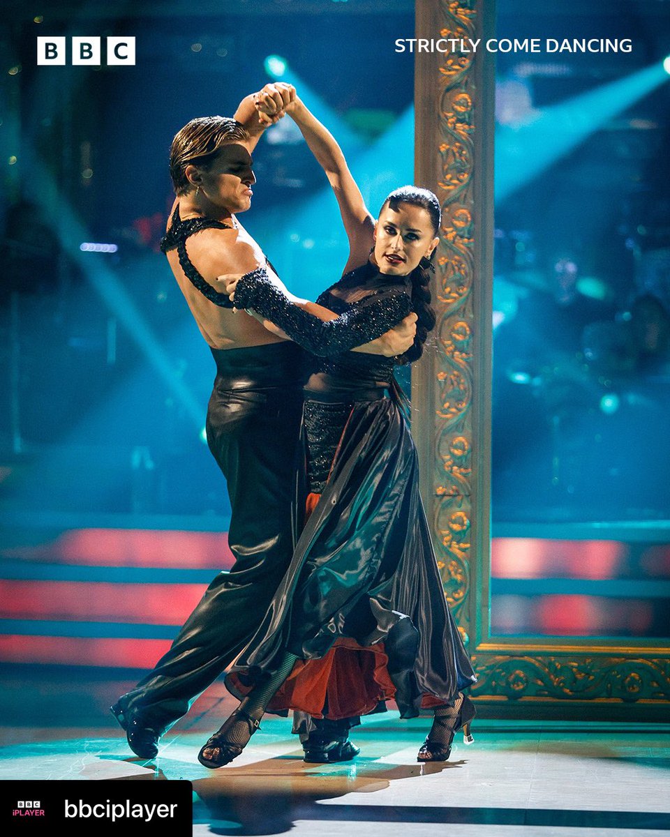 StrictlySparks's tweet image. 📸bbciplayer thread

Week 8 did not disapoint🤩 – Our stars lit up the dance floor once more!🪩 We all know what next week is...🎡⁣
⁣
#Strictly ⁣
⁣